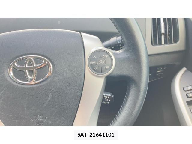 Toyota PRIUS 2012-02 7223642-21