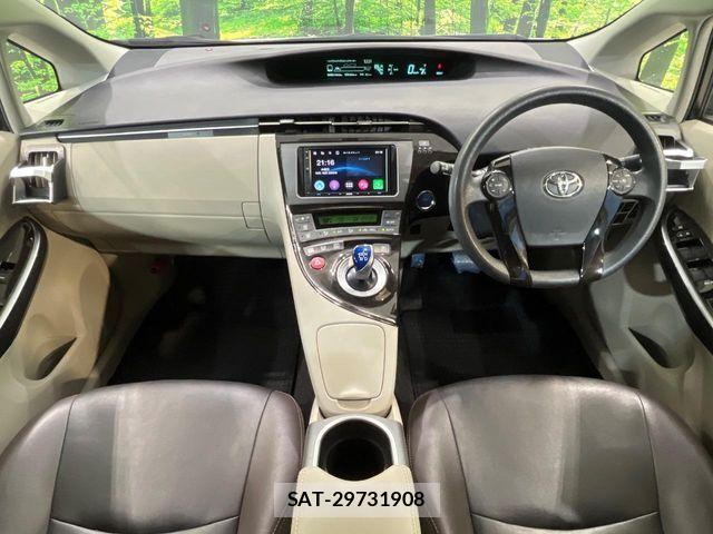 Toyota PRIUS 2013-10 7223668-1