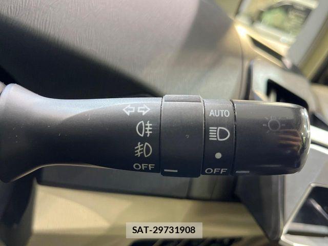 Toyota PRIUS 2013-10 7223668-5