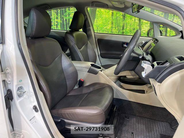 Toyota PRIUS 2013-10 7223668-7