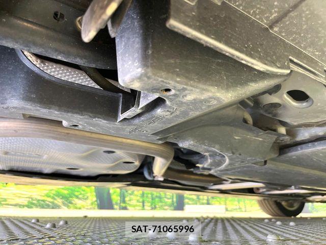 Toyota PRIUS 2019-03 7223754-18