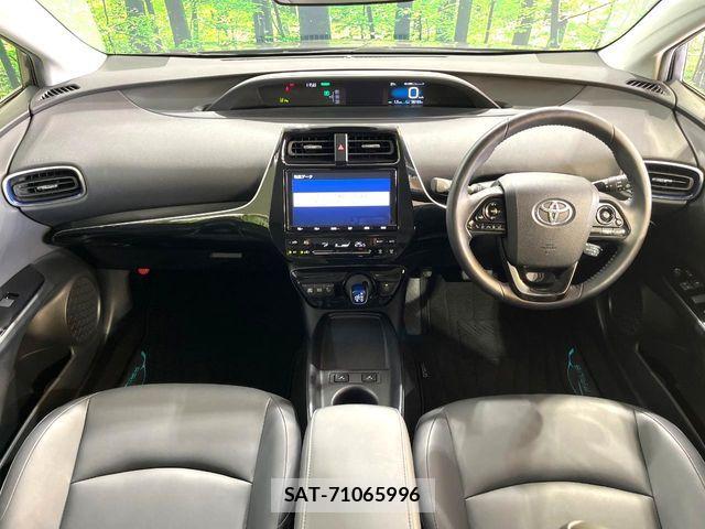 Toyota PRIUS 2019-03 7223754-1