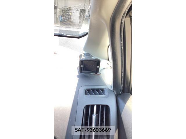 Toyota PRIUS 2013-09 7223666-17