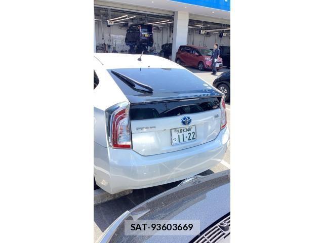 Toyota PRIUS 2013-09 7223666-1
