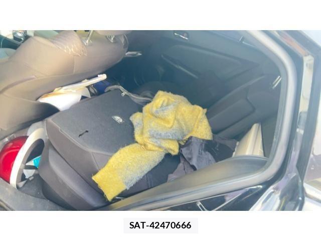 Toyota PRIUS 2017-03 7223715-11