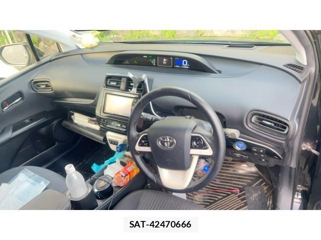 Toyota PRIUS 2017-03 7223715-14