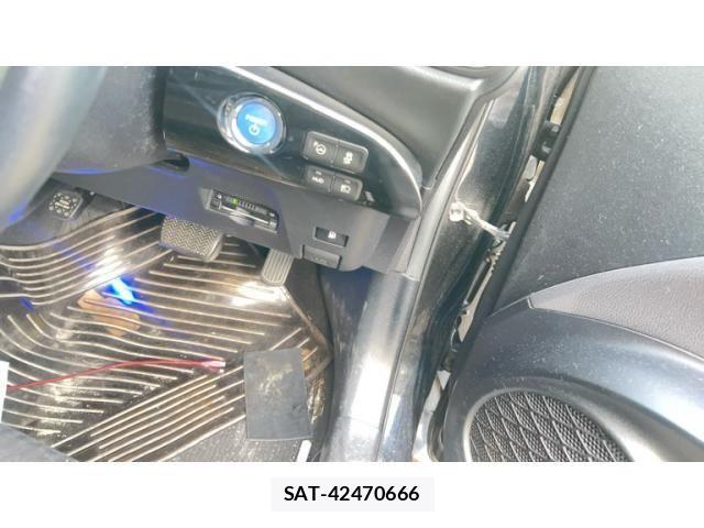 Toyota PRIUS 2017-03 7223715-15