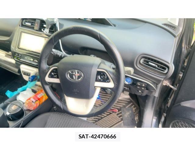 Toyota PRIUS 2017-03 7223715-16