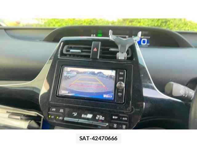 Toyota PRIUS 2017-03 7223715-18