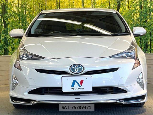 Toyota PRIUS 2016-03 7223686-13