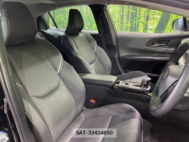 Toyota PRIUS 2023-11 7223828-9