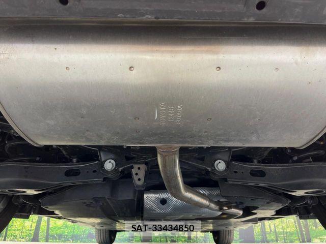 Toyota PRIUS 2023-11 7223828-18