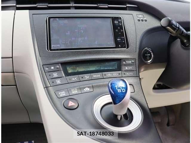 Toyota PRIUS 2009-12 7223621-7