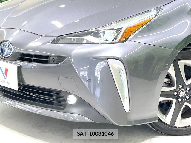 Toyota PRIUS 2021-10 7223791-11
