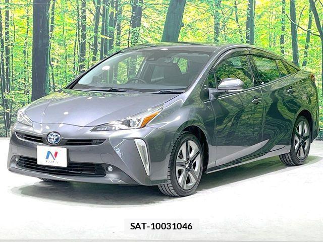 Toyota PRIUS 2021-10 7223791-15