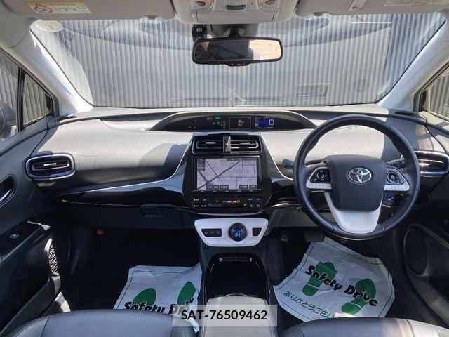 Toyota PRIUS 2017-11 7223740-1