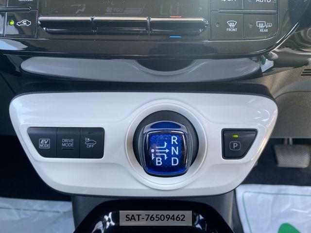 Toyota PRIUS 2017-11 7223740-19