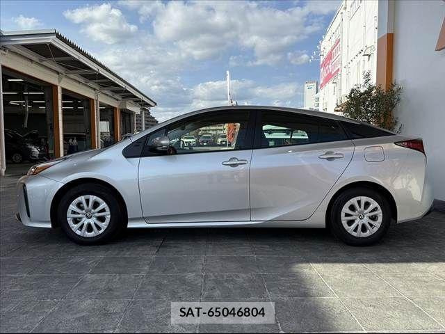 Toyota PRIUS 2021-03 7223786-10