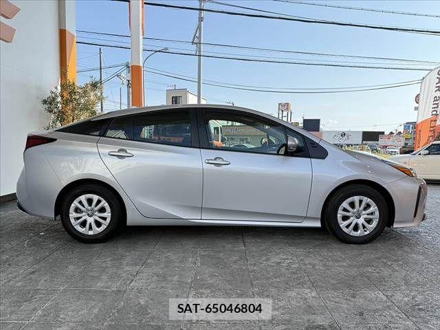 Toyota PRIUS 2021-03 7223786-11