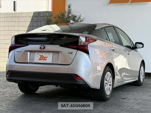 Toyota PRIUS 2021-03 7223786-14