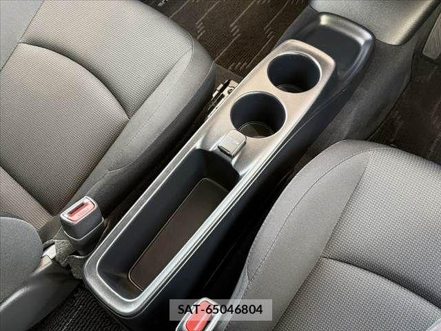 Toyota PRIUS 2021-03 7223786-23