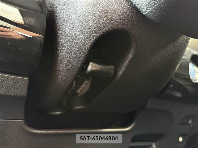Toyota PRIUS 2021-03 7223786-27