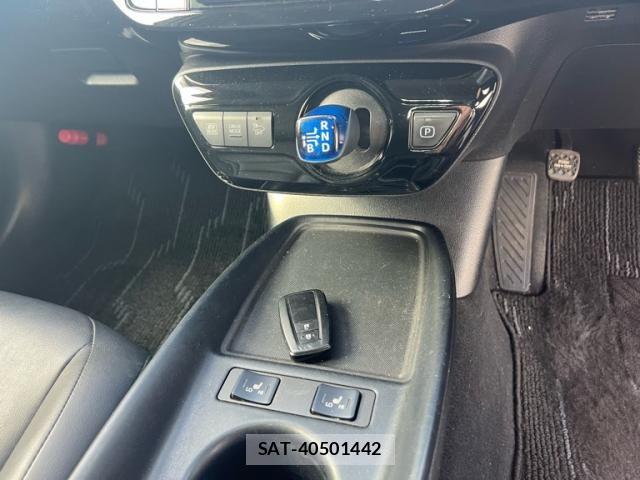 Toyota PRIUS 2020-03 7223779-13