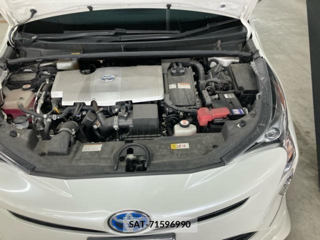 Toyota PRIUS 2016-08 7223704-15
