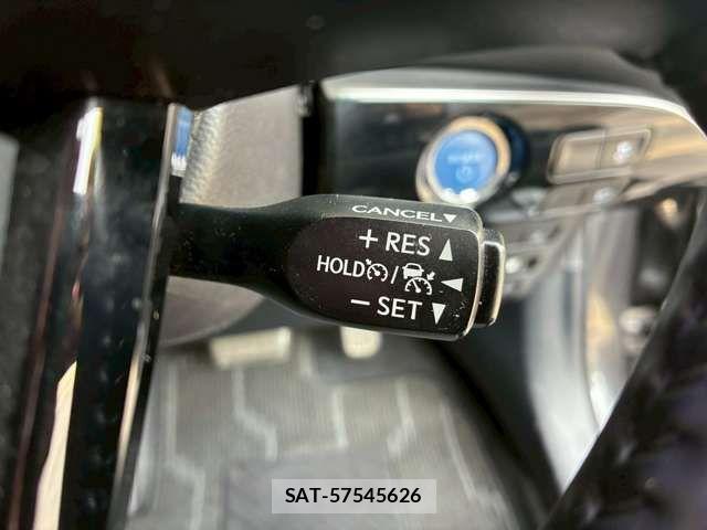 Toyota PRIUS 2021-05 7223784-10