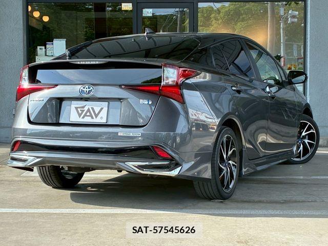 Toyota PRIUS 2021-05 7223784-21