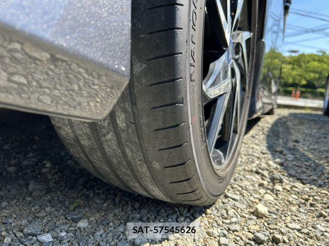 Toyota PRIUS 2021-05 7223784-27