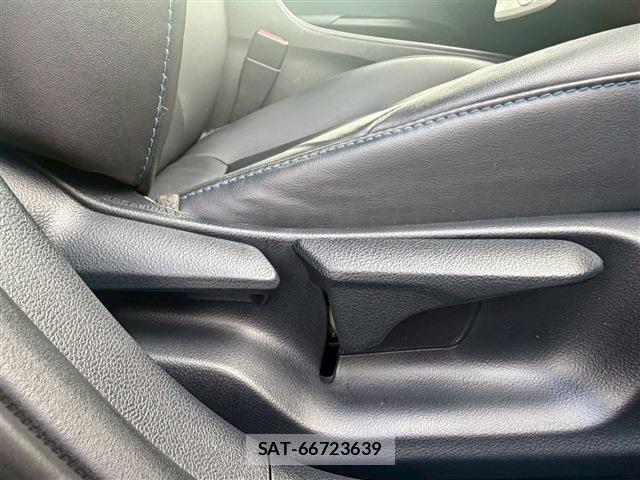 Toyota PRIUS 2016-03 7223696-18