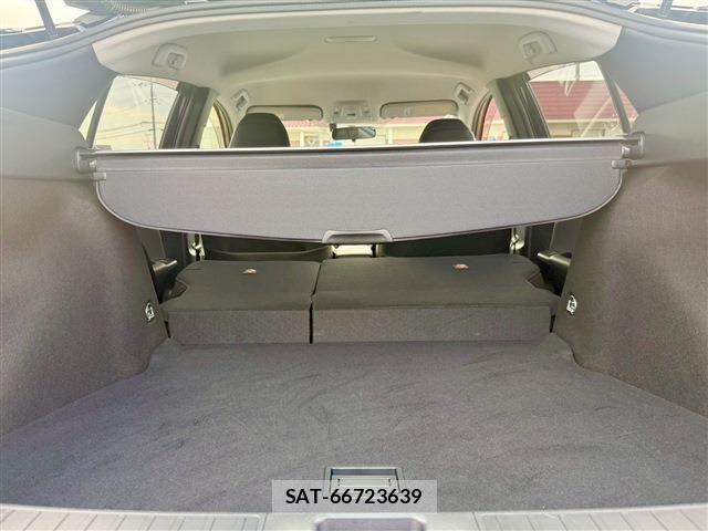 Toyota PRIUS 2016-03 7223696-22