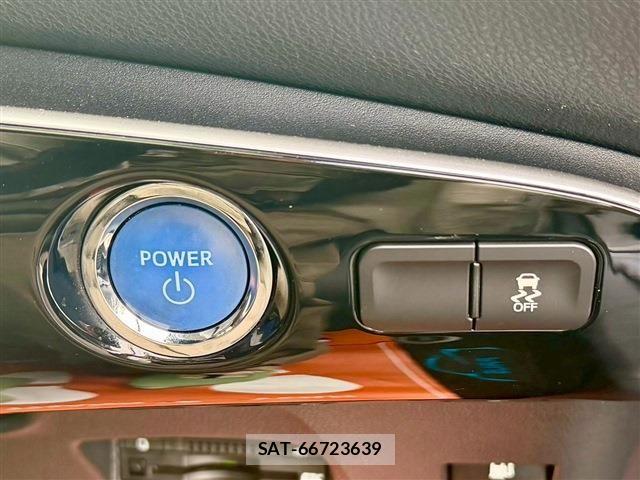 Toyota PRIUS 2016-03 7223696-7