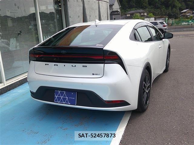 Toyota PRIUS 2023-03 7223801-2