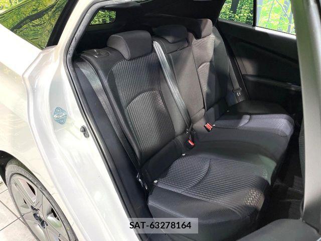 Toyota PRIUS 2018-10 7223750-9