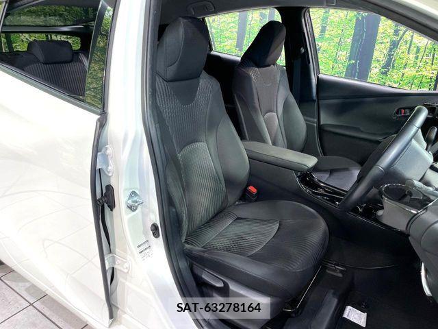 Toyota PRIUS 2018-10 7223750-8