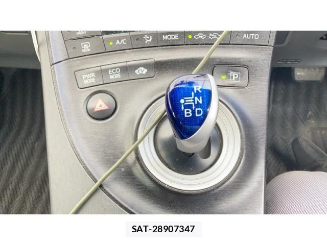Toyota PRIUS 2009-12 7223624-15