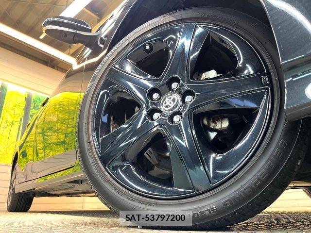 Toyota PRIUS 2021-07 7223789-13