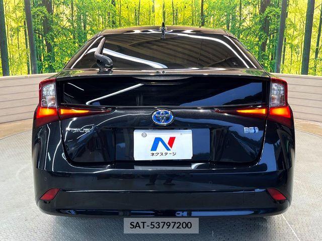 Toyota PRIUS 2021-07 7223789-15