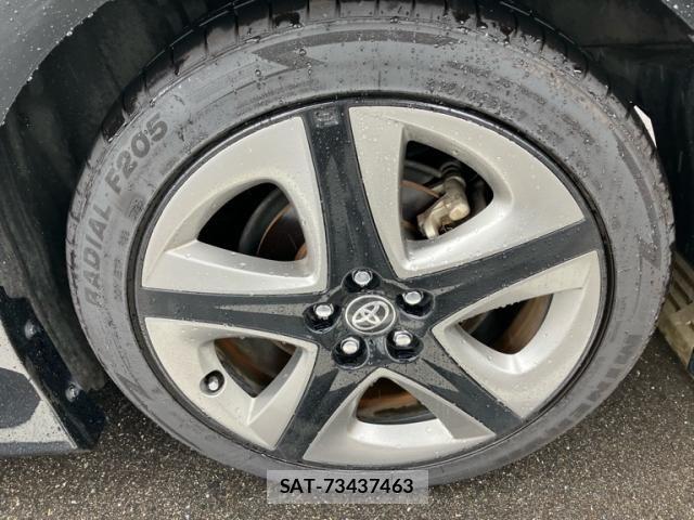 Toyota PRIUS 2020-11 7223778-3