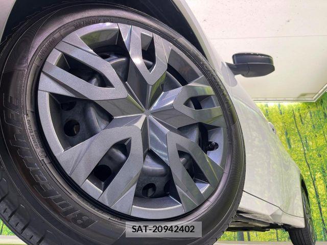Toyota PRIUS 2024-07 7223843-13