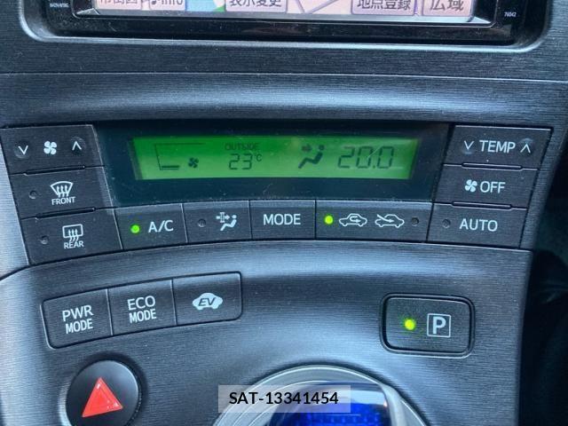 Toyota PRIUS 2010-03 7217901-20