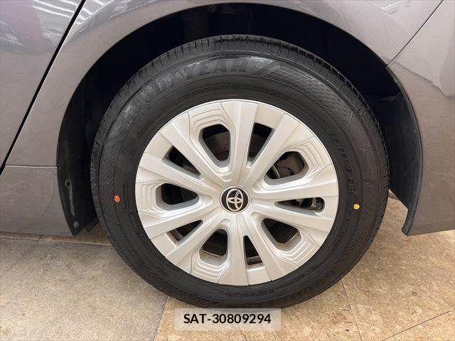 Toyota PRIUS 2019-03 7223762-29