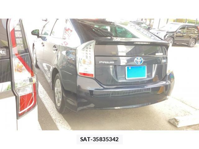 Toyota PRIUS 2010-03 7216330-1