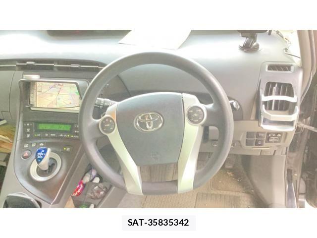 Toyota PRIUS 2010-03 7216330-6