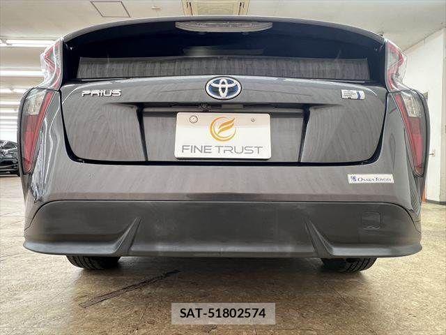 Toyota PRIUS 2016-04 7223700-15