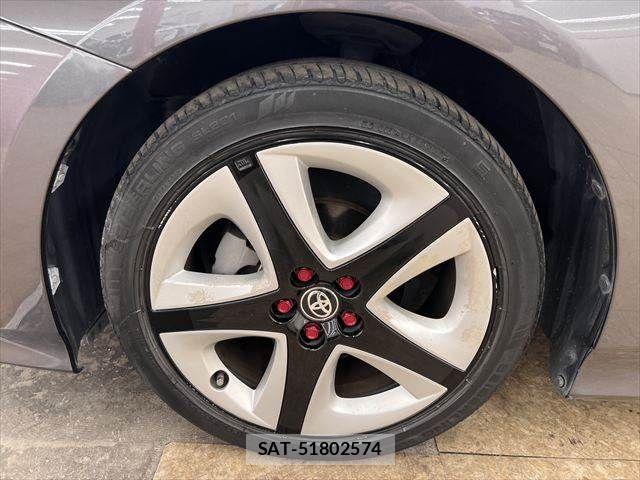 Toyota PRIUS 2016-04 7223700-27