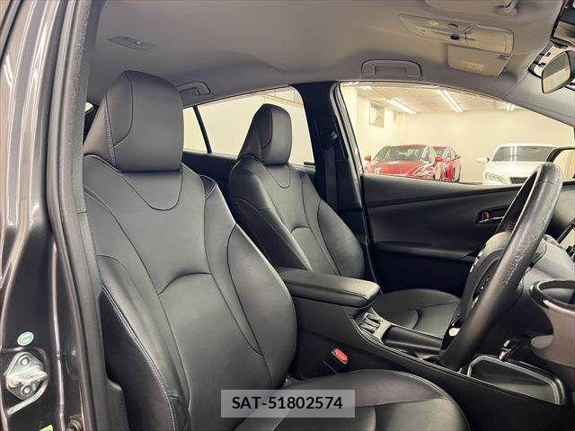 Toyota PRIUS 2016-04 7223700-5