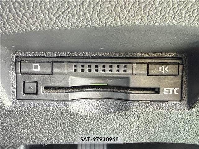 Toyota PRIUS 2016-01 7223687-15